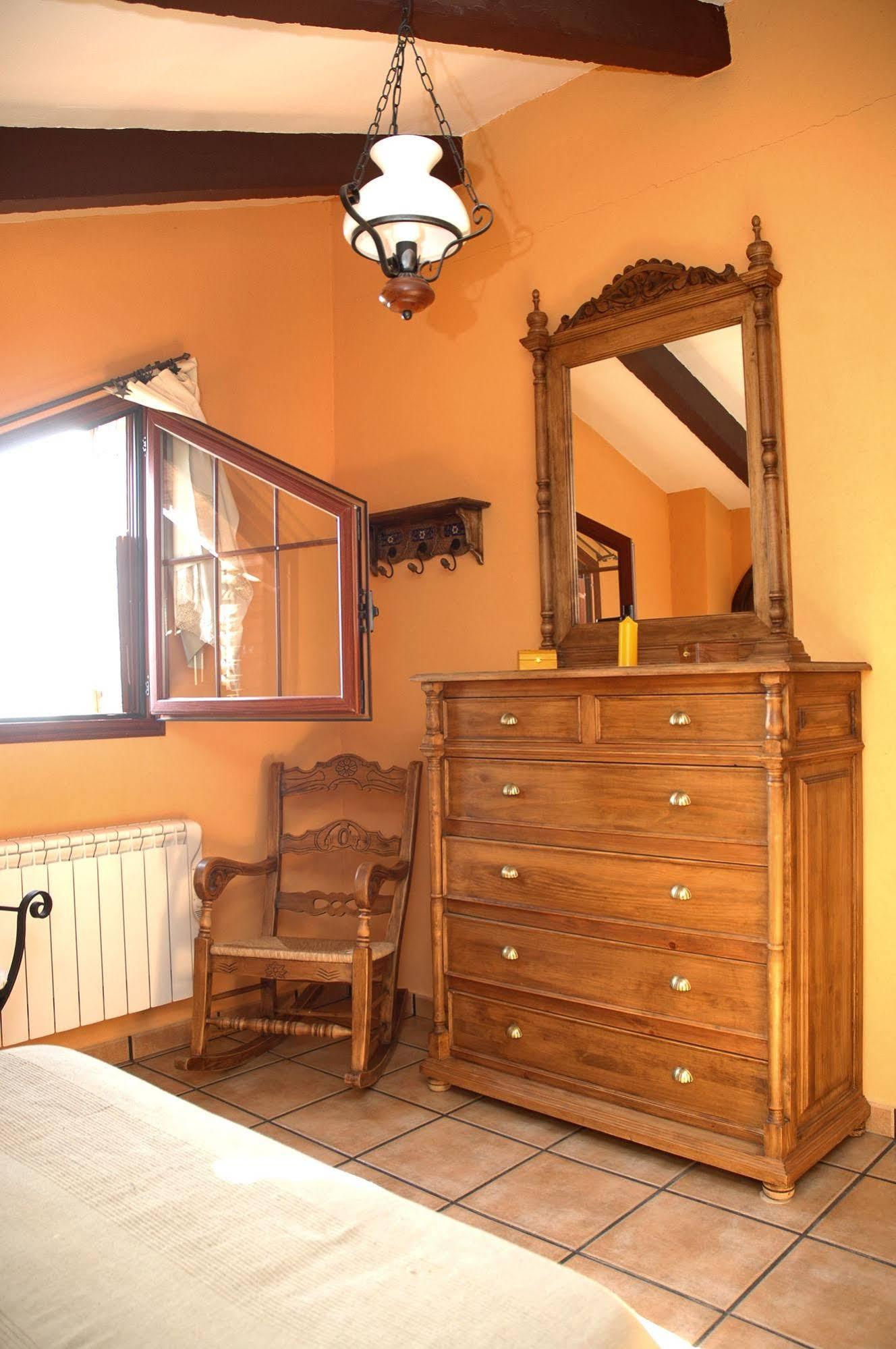 Casa Rural De Estilo Rustico Con Spa Almagro Luaran gambar