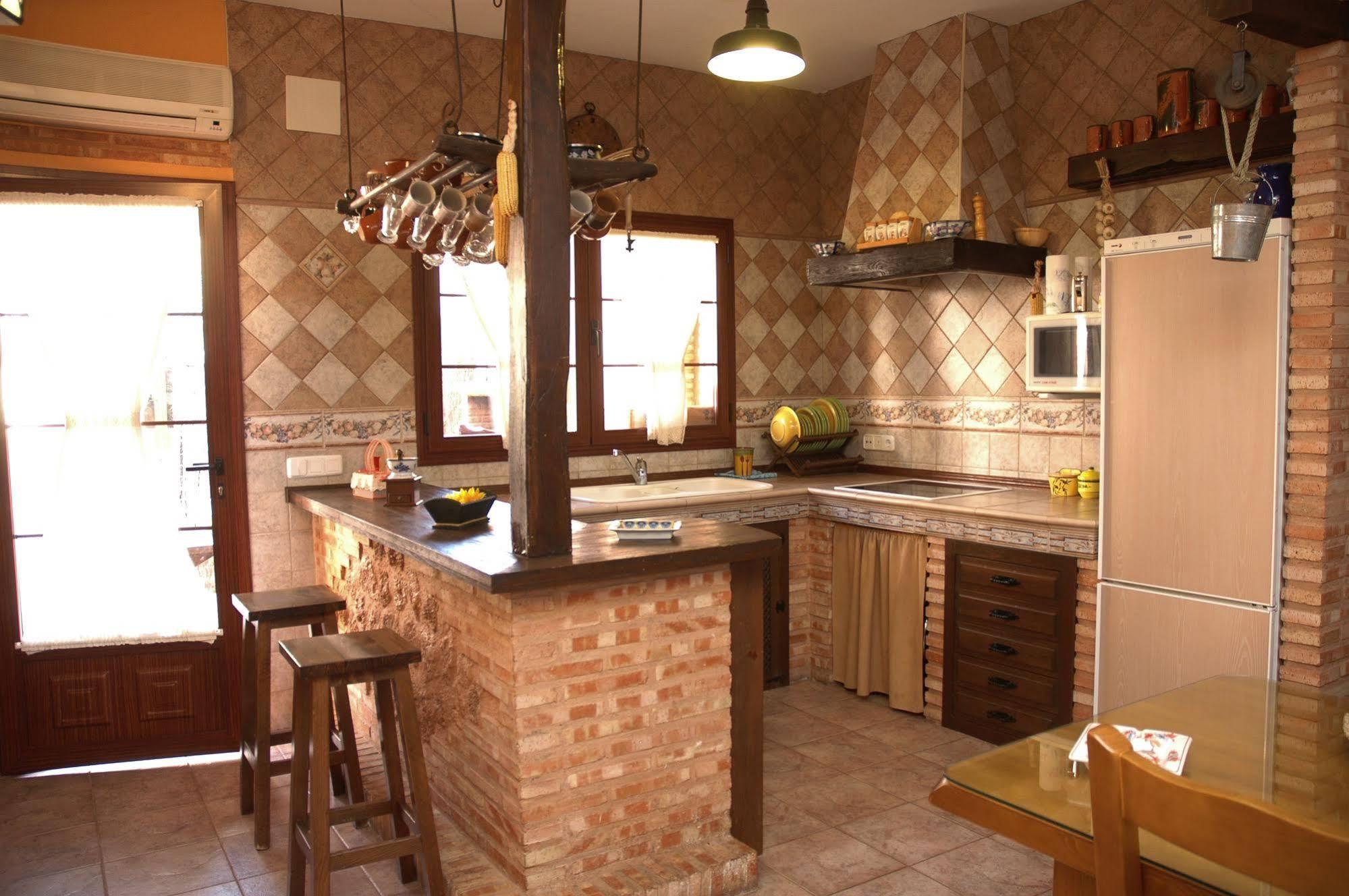 Casa Rural De Estilo Rustico Con Spa Almagro Luaran gambar