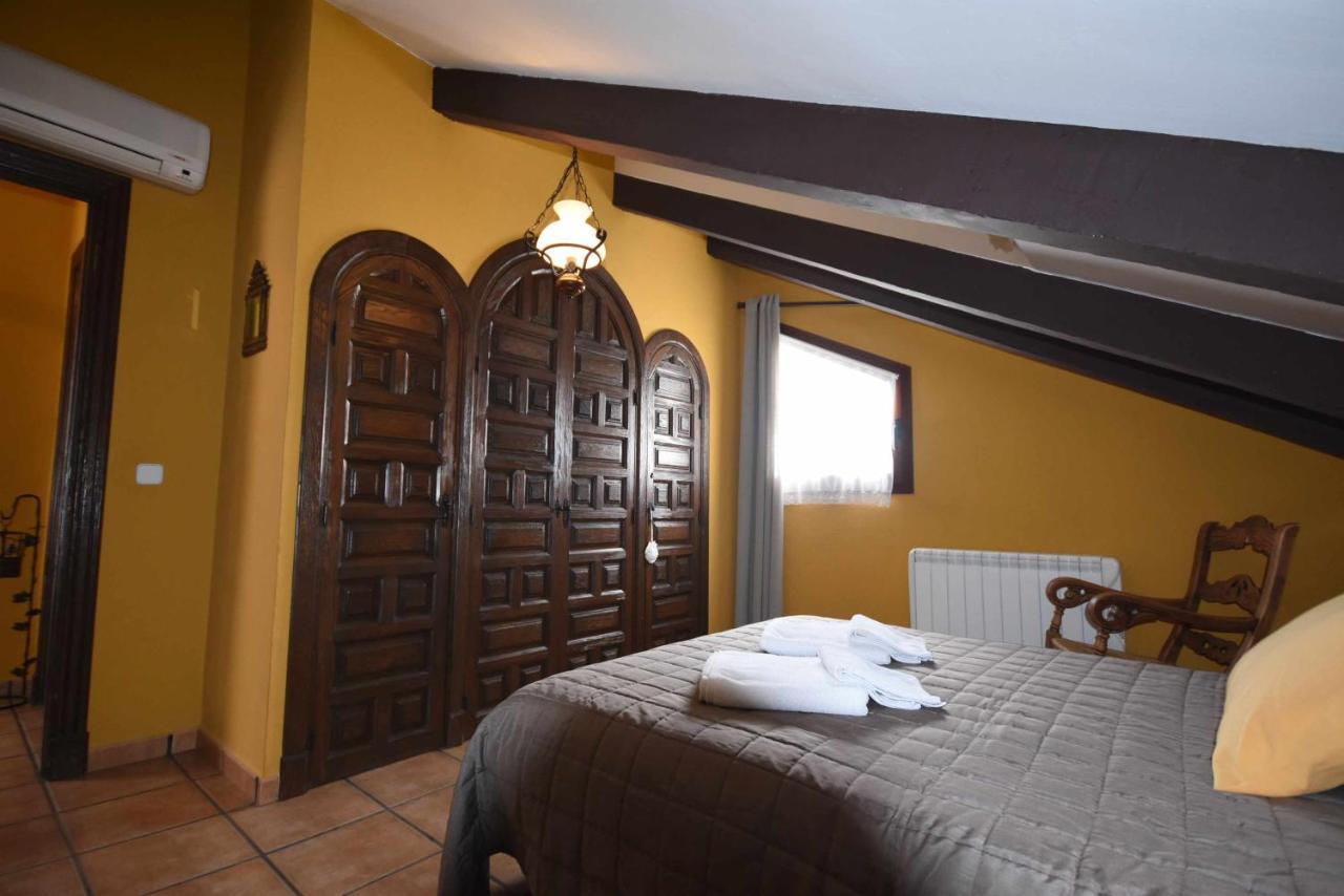 Casa Rural De Estilo Rustico Con Spa Almagro Luaran gambar