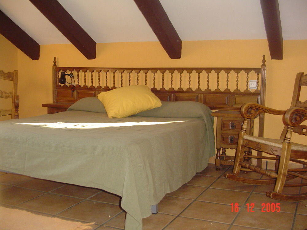 Casa Rural De Estilo Rustico Con Spa Almagro Luaran gambar